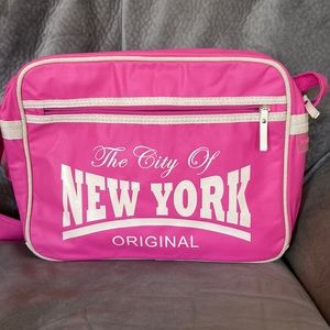 Robin Ruth New York messenger bag